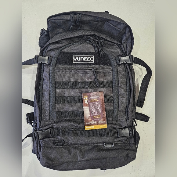 Sandpiper of California Black Military Mens Hiking Bugout Bag NEW - Picture 1 of 16